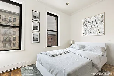 Rented by Dixon Advisory USA Inc.