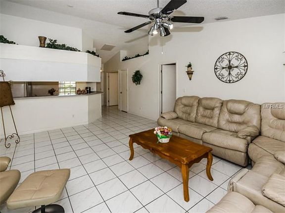 4th image of 2504 Countryside Pines Dr