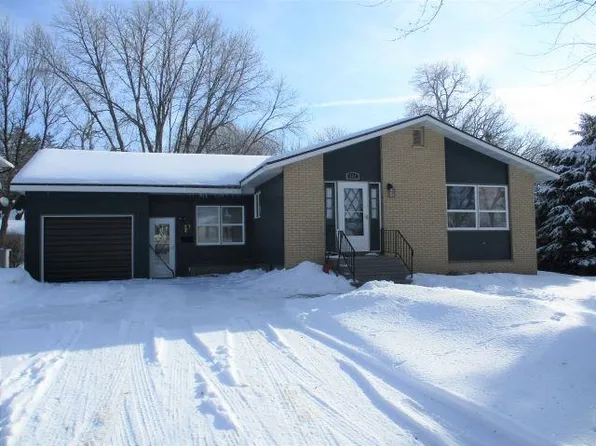 604 Wallace St, Emmetsburg, IA 50536