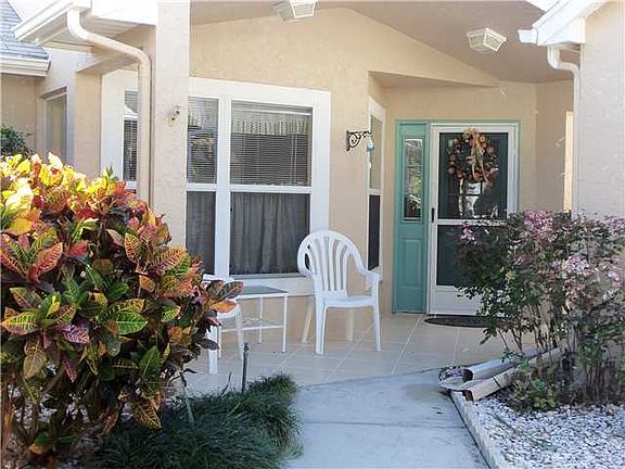 2nd image of 1187 NW LOMBARDY