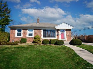 16128 Angelique Ave, Allen Park, MI 48101