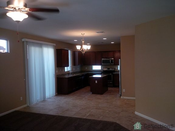 4th image of 1425 S Ponderosa Dr