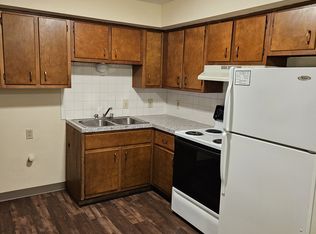 2650 Caprice Ave NW APT 4, Canton, OH 44709