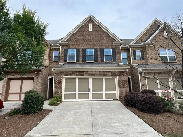 6240 Shiloh Woods Dr, Cumming, GA 30040