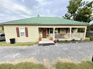 1307 Main St, Surgoinsville, TN 37873