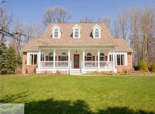 3417 Camino Del Sol Dr, Williamston, MI 48895