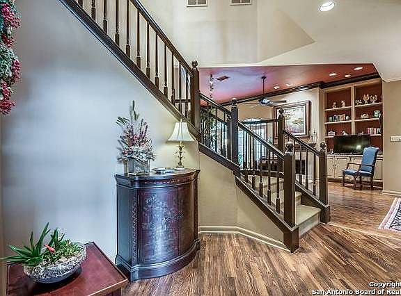3rd image of 13 N Rue Charles #13