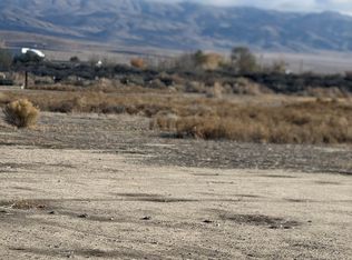 68 River Banks Ct, Lovelock, NV 89419