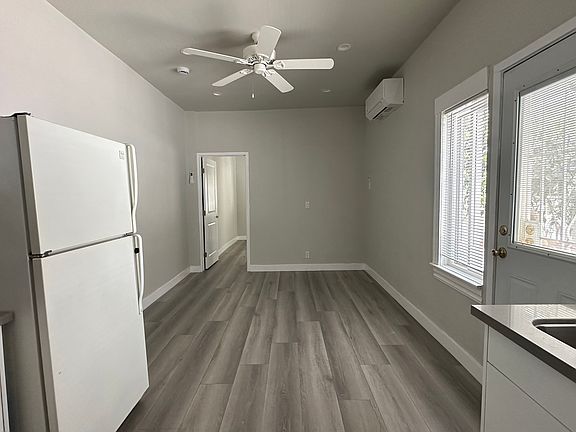5th image of 304 N Kenwood St APT C