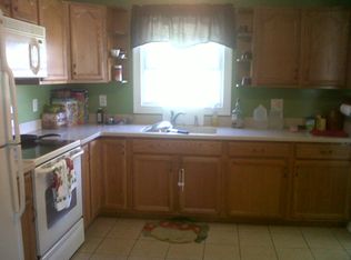 574 Fairview Ave, Bridgeport, CT 06606