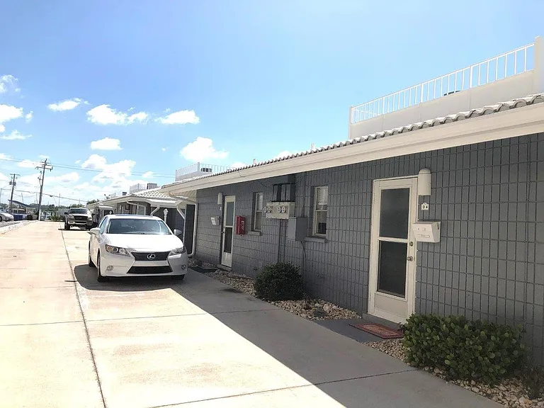 1205 Tarpon Center Dr #D1 — Photo 3