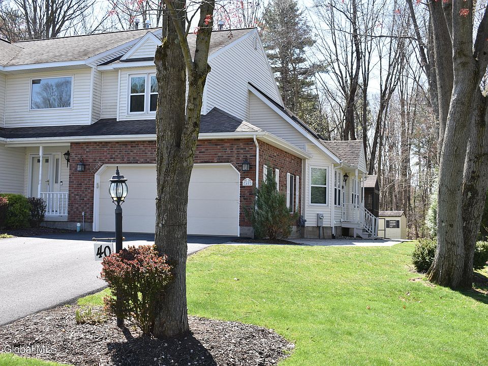 1st image of 40 Woodside Dr