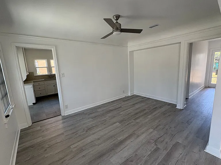 670 Arden Ave — Photo 11