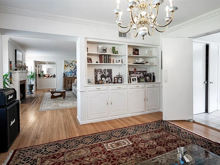 6814 Pemberton Dr — Photo 6