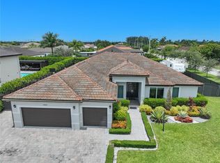 20800 SW 130th Ct, Miami, FL 33177