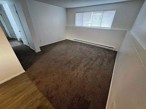 4th image of 16108 E Broadway Ave