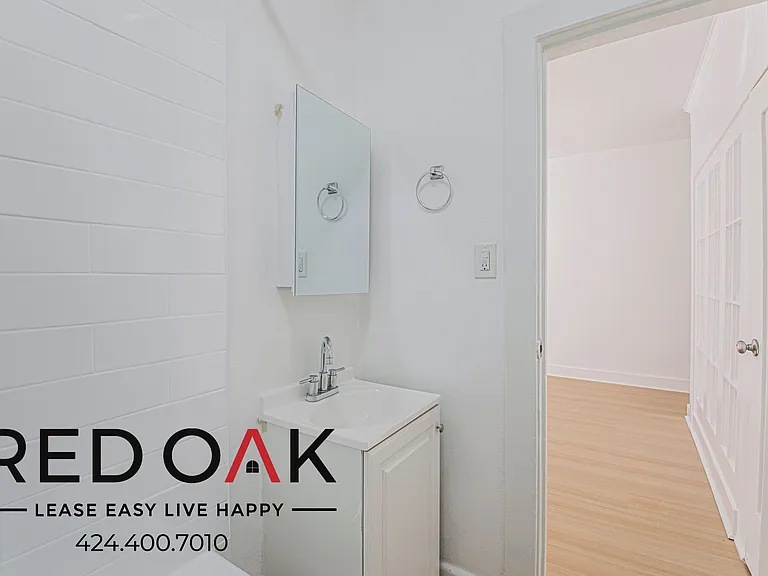 2919 W 8th St #108 — Photo 14