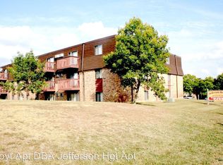 615 E 7th St APT 201, Monticello, MN 55362