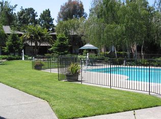 100 E Middlefield Rd APT 2C, Mountain View, CA 94043