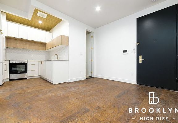 3rd image of 140 Martense St APT 5A