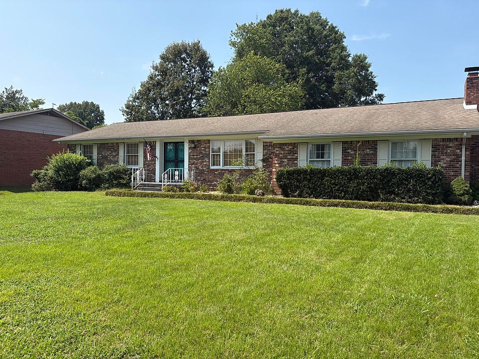 1st image of 165 Reid Cir
