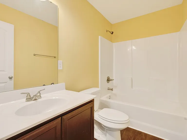 793 Silver Pines Ln — Photo 32