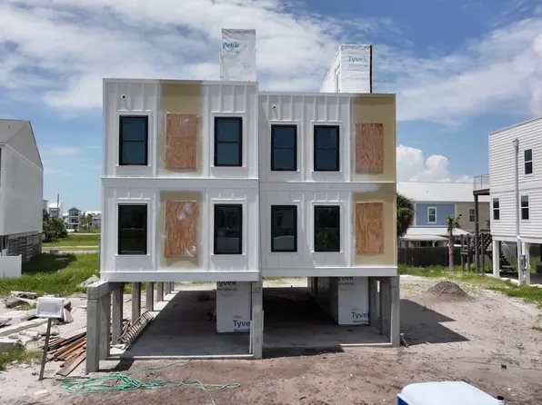 106 37th St, Pt Saint Joe, FL 32456