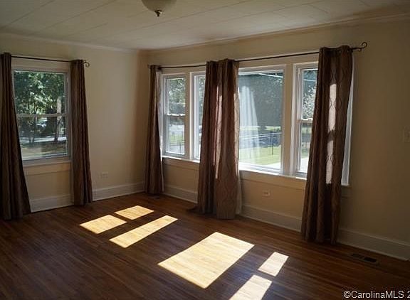 4th image of 2549 Elkwood Cir