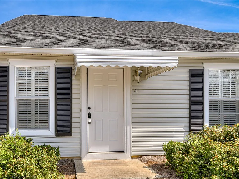41 Innisbrook Dr #1 — Photo 8