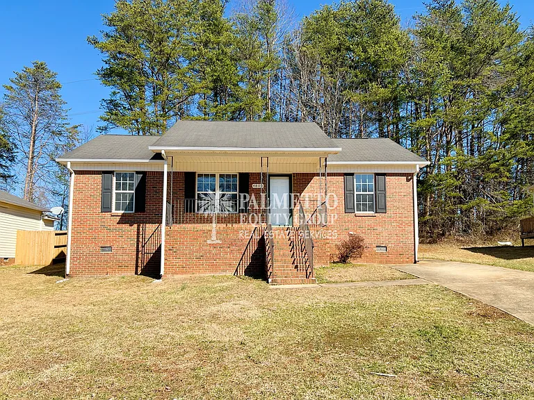 4806 Shady Pine Dr — Photo 1