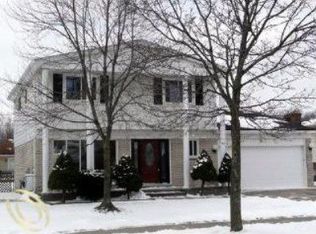 7357 Emerson Dr, Canton, MI 48187