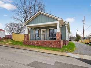 201 Cedar St, Loudon, TN 37774