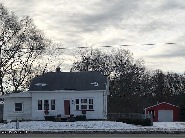 1st image of 5537 E Apple Ave