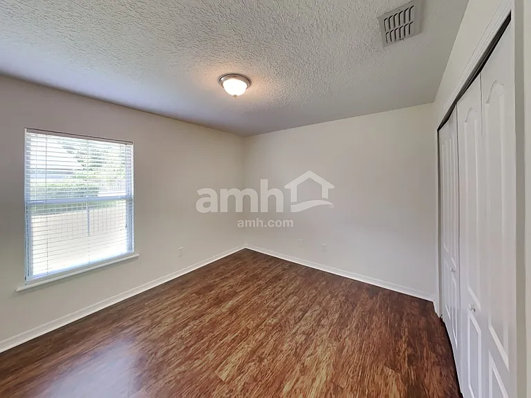 14138 Devan Lee Dr W — Photo 15