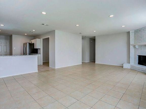 3rd image of 7043 Rockergate Dr