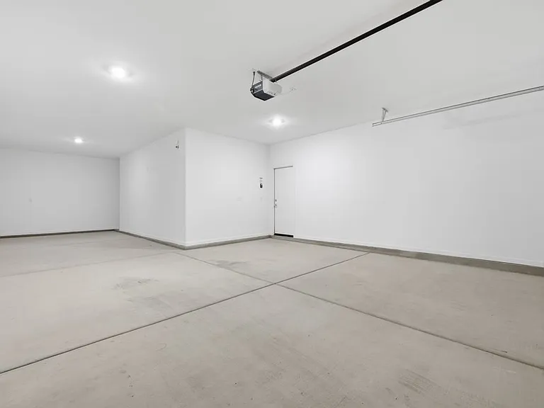 12395 N Pomeroy Ave — Photo 17