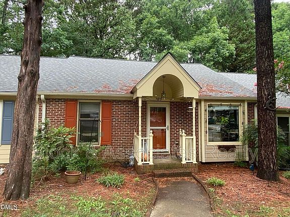 3rd image of 123 Boldleaf Ct