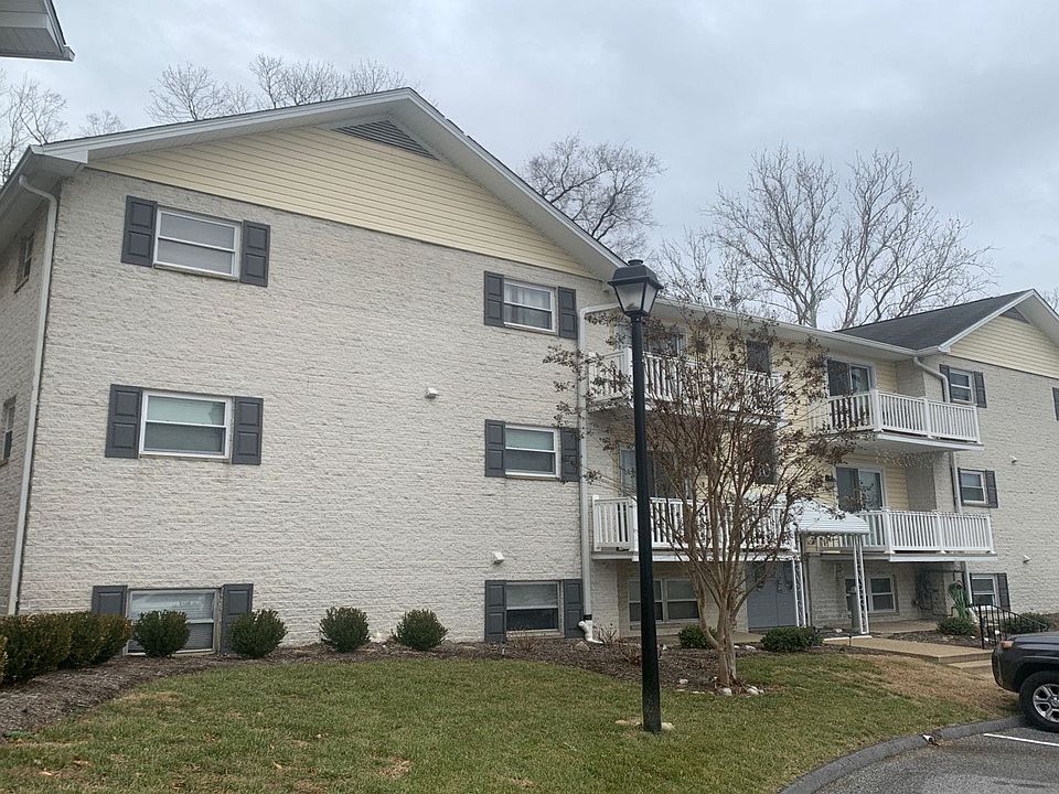 10 Warren Lodge Ct APT 2B, Cockeysville, MD 21030 | Zillow