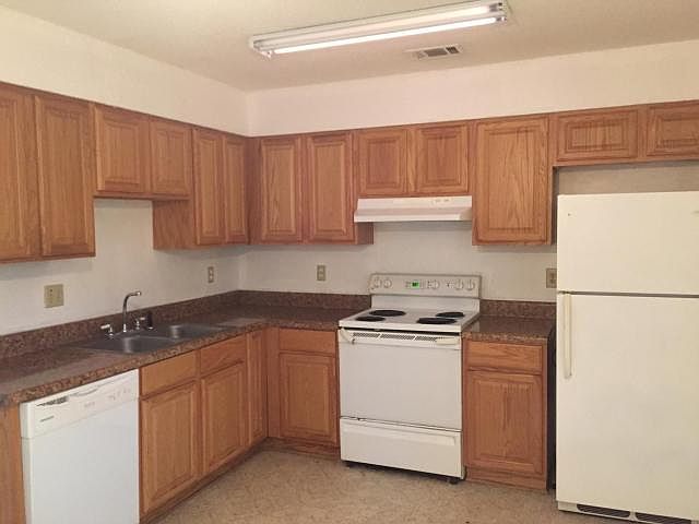 1st image of 618 Gap Creek Dr #33