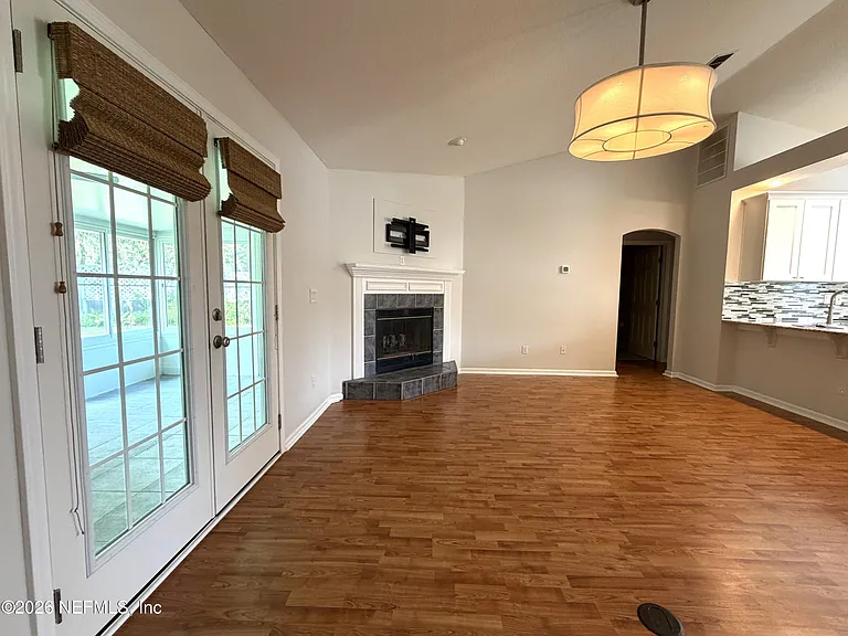 1508 Irishwood Ct — Photo 8