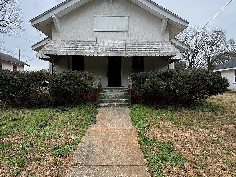 114 Cedar St — Photo 1