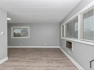 7806 S Troy St #2, Chicago, IL