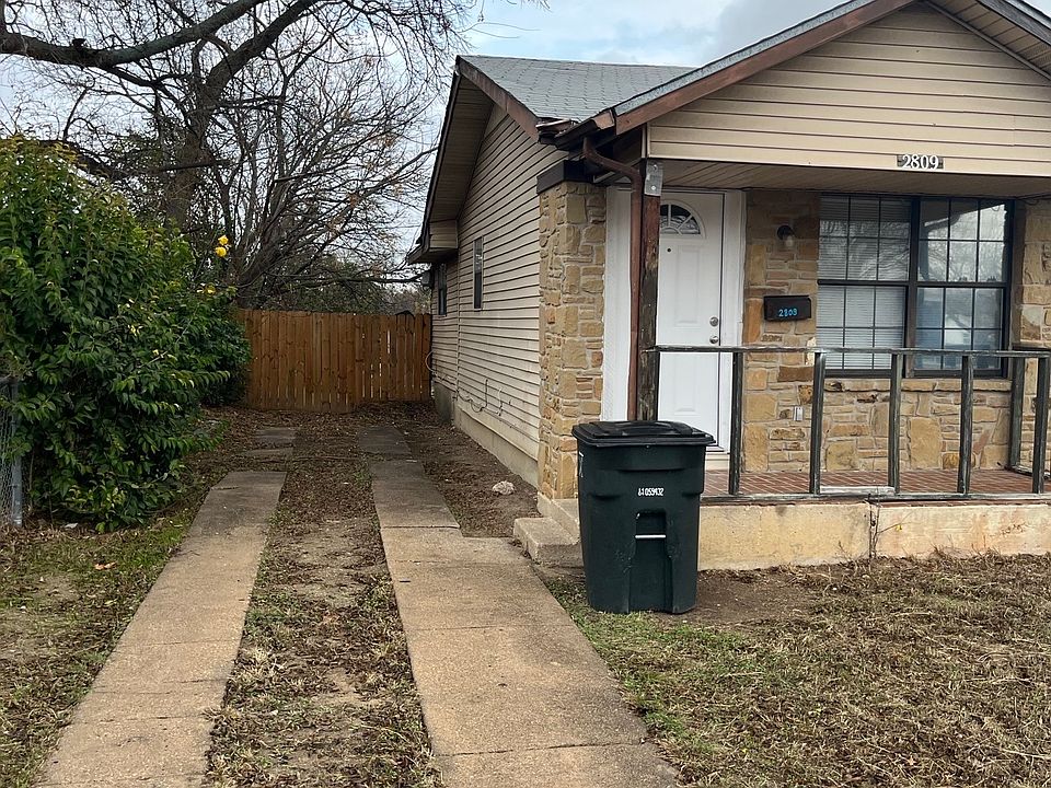 1st image of 2809 Terrace Dr