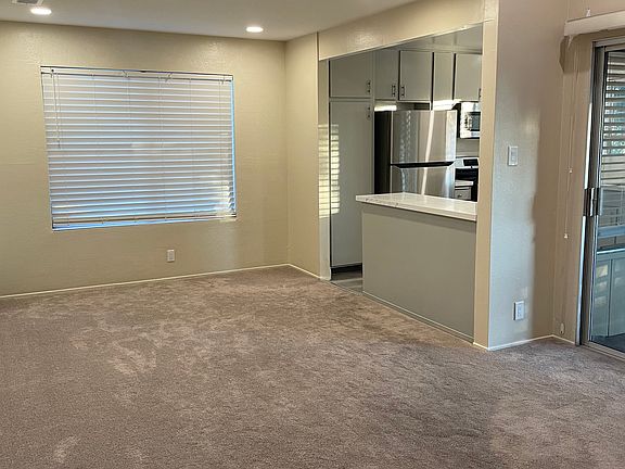 4th image of 355 Parkview Ter APT G-2
