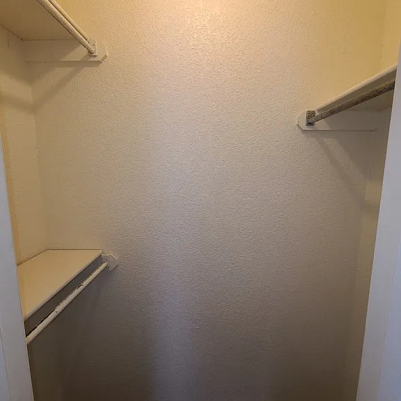2802C Leroy Cir #C — Photo 10