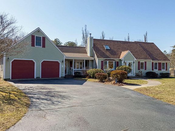 2nd image of 20 Doran Drive