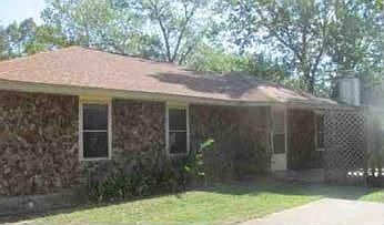 2nd image of 205 N Willowood Dr