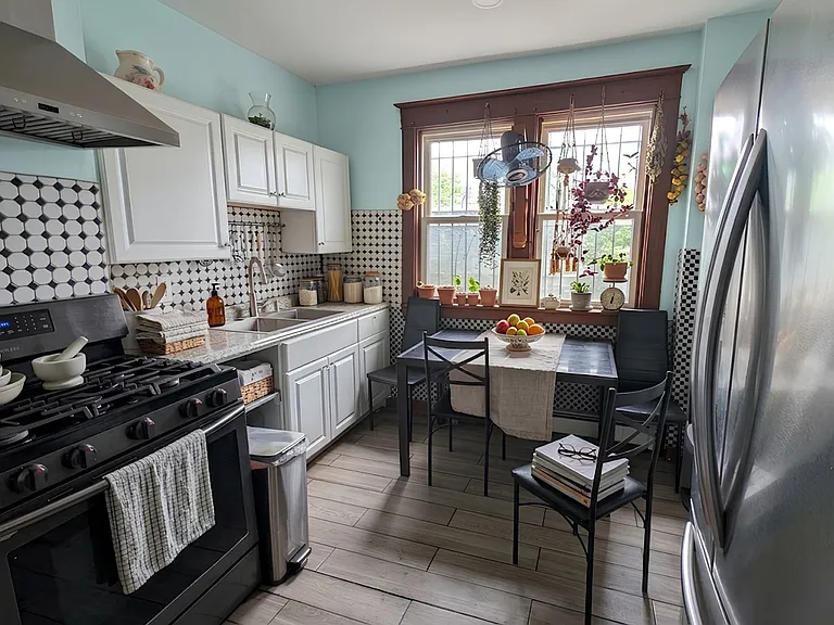 166 Morton Ave #3 — Photo 18