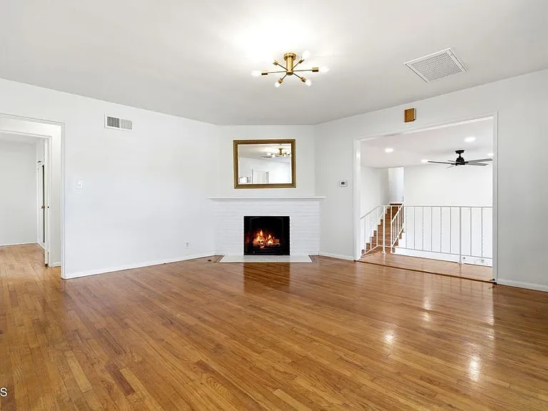 3153 Orange Ave — Photo 5