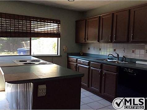 3rd image of 419 Cambria Dr